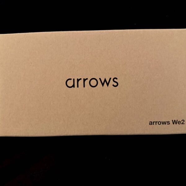 arrows We2 ライトオレンジ UQ版SIMフリー