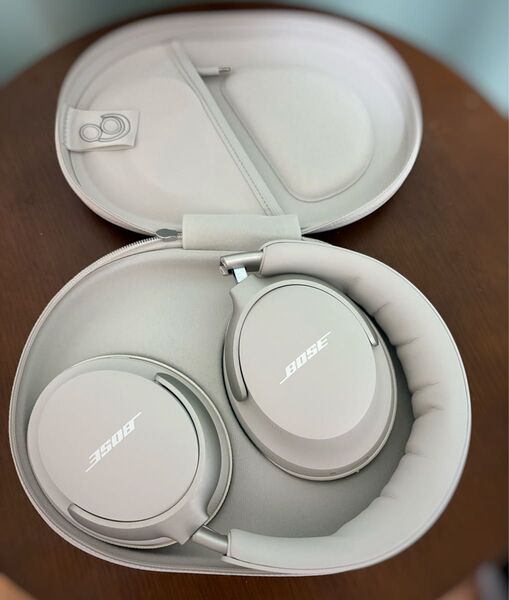 BOSE Quietcomfort Ultra Headphones