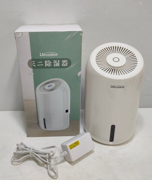 管理1326 URHARBOR 卓上 ミニ除湿器 家庭用 ホワイト 動作確認済 現状品
