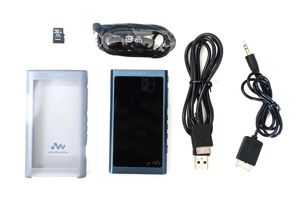 【美品】SONY ウォークマン NW-A55(新品イヤホン付)