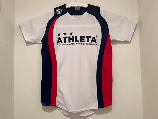 アスレタ 半袖 Tシャツ(Mサイズ)サッカートレーニングウェア ATHLETA プラクティスシャツ ホワイト×ネイビー×レッド