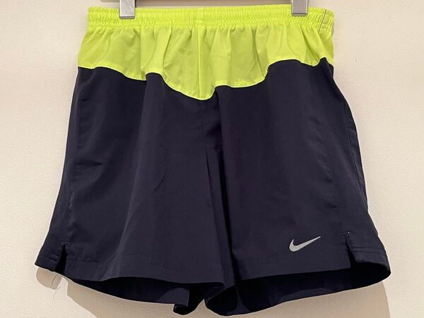 NIKE ランニングパンツ(Sサイズ)ネイビー×イエロー トレーニングウェア ナイキ DRI-FIT ショートパンツ