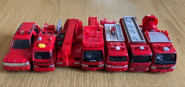 トミカ ミニカー 消防車 はたらくくるま 7台セット まとめ売り