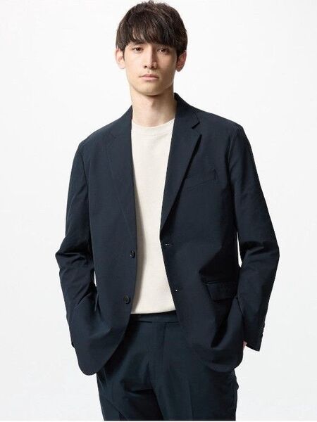 UNIQLO 感動ジャケット/ ライト