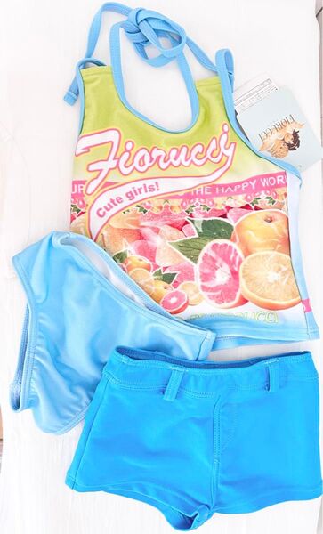 新品 / FIORUCCI フィオルッチ セパレート タンキニ 水着 100cm 水色 青 ブルー フルーツ柄 女の子用