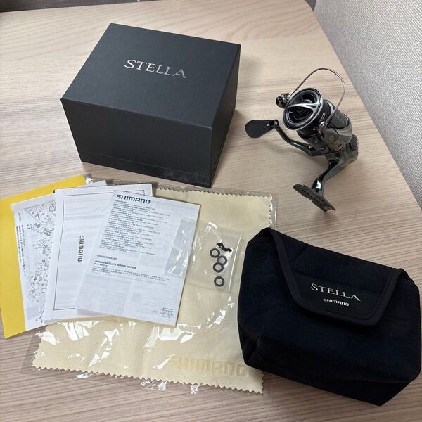 22ステラ シマノ SHIMANO 2500S リール STELLA