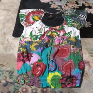 Desigual 花柄トップス Mサイズ マルチカラー