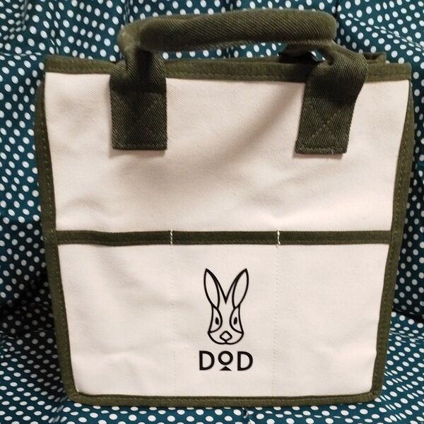 新品♪ DOD ディーオーディー マルチポケット付きバッグ トートバッグ DOD×ローソン ウサギ トートバック 非売品