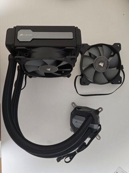 Corsair H80i V2 水冷一体型CPUクーラー