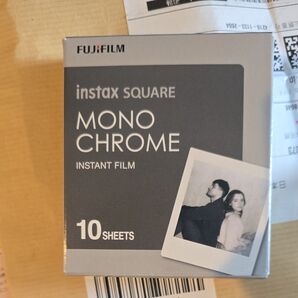 FUJIFILM instax SQUARE モノクロフィルム 10枚入り 未使用