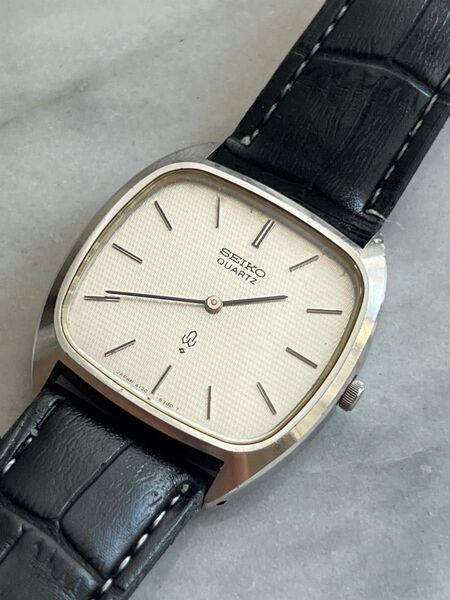 【電池交換済み】SEIKO QUARTZ セイコー シャリオ スクエア