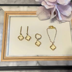クリアイエローフラワーアクセサリーセット リカちゃん ドール ピアス ブレスレット ネックレス