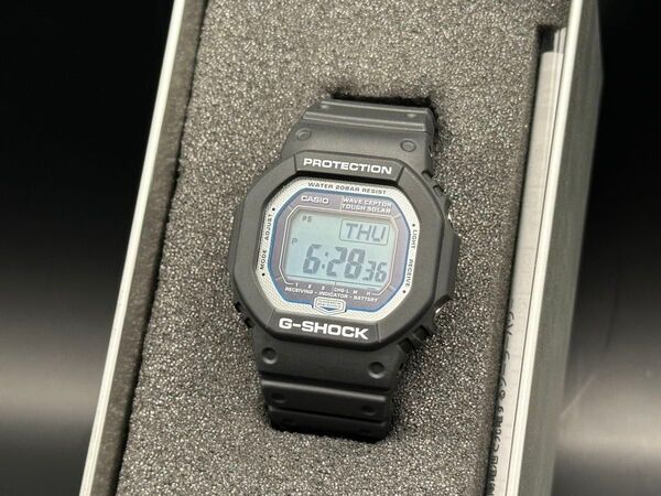 CASIO G-SHOCK GW-5600CLJ-1JR スーパーマン限定 タフソーラー