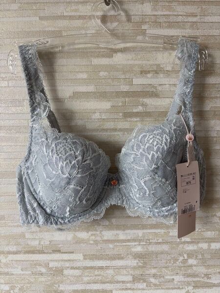 「B75」トリンプ フロラーレ ピオニーの花 ブラジャー