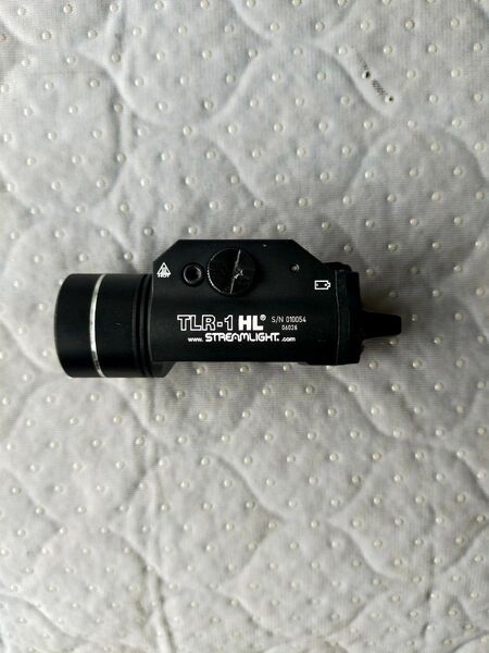 ウェポンライト TLR-1 HL 20ミリレール 対応