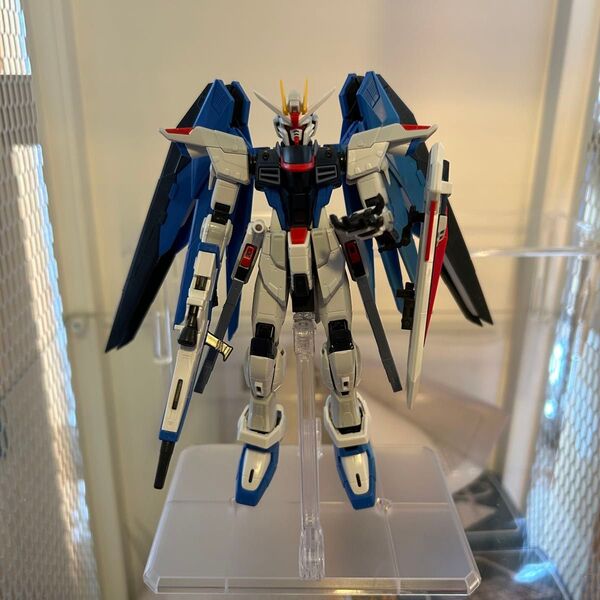 RG 1/144 ZGMF-X10A フリーダムガンダム 【素組完成品】