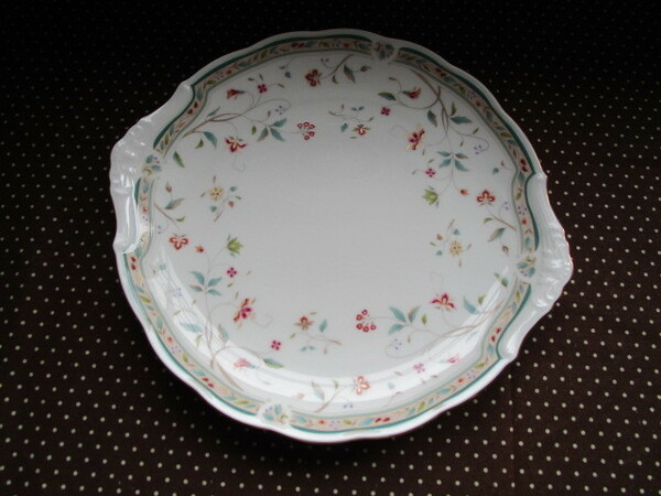 ＃ＮＯＲＩＴＡＫＥ「ノリタケ（ＨＡＮＡＳＡＲＡＳＡ）★金彩　色々な植物柄のパーティープレート～直径２７ｃｍ」～箱付き