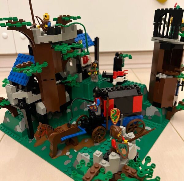 レゴ エルクウッドの砦 6079 オールドレゴ フォレストマン LEGO お城シリーズ エルクウッドの砦