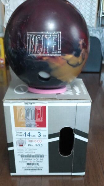 STORM Incite 14ポンド ボウリングボール