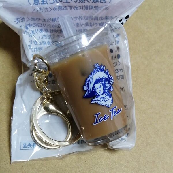 午後の紅茶 アイスティーキーホルダー KIRIN ミルクティー 目黒蓮 メメ
