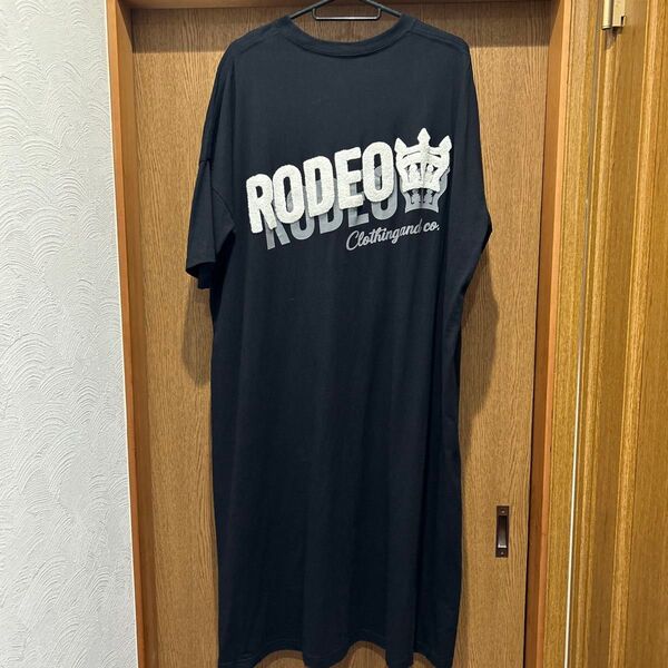 RODEO CROWNS ロング丈Tシャツ ブラック