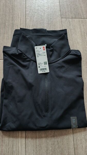 ユニクロ ブラックMサイズ ドライEX UVカットハーフジップ長袖Tシャツ