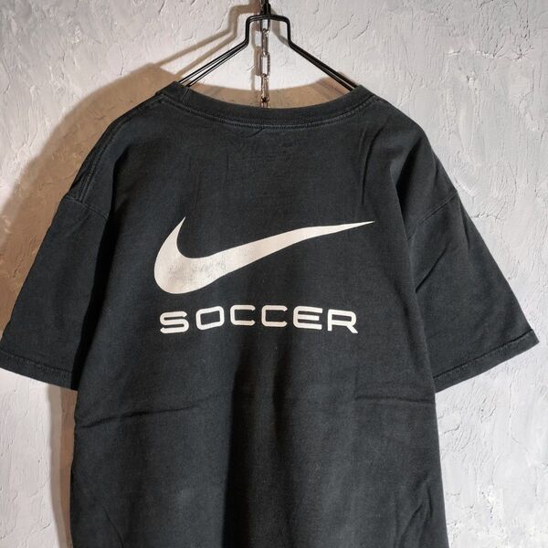 NIKE ナイキ プリントロゴ サッカー Tシャツ 半袖 両面プリント ブラック M アメカジ ストリート y2k アメリカ古着