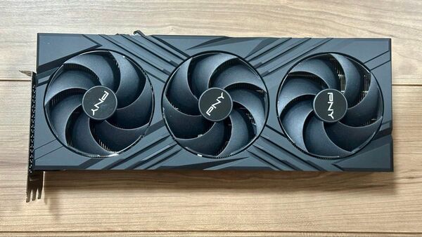 PNY GeForce RTX 4090 純正クーラー(ファン・ヒートシンク)