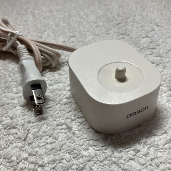 オムロン 音波式電動歯ブラシ充電器 HT-B30CH のみ
