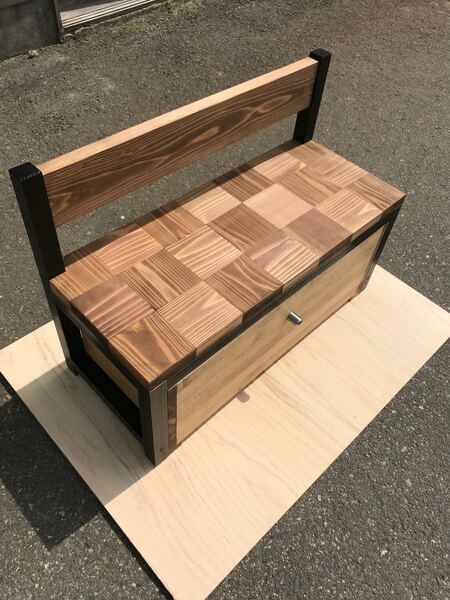 ハンドメイド 木製キッズチェア