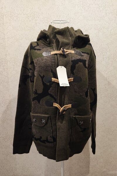 【期間限定お値下げ中】メンズ*新品未使用*迷彩カモフラ ダッフルコート* ニット ジャケット *Mサイズ