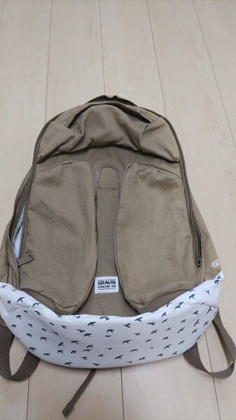 GRAVIS グラビス リュックサック バックパック 通勤 旅行 価格相談不可 クーポンご利用ください