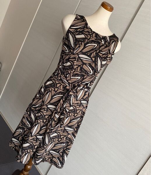 美品 Bou Jeloud ブージュルード ノースリーブワンピース M