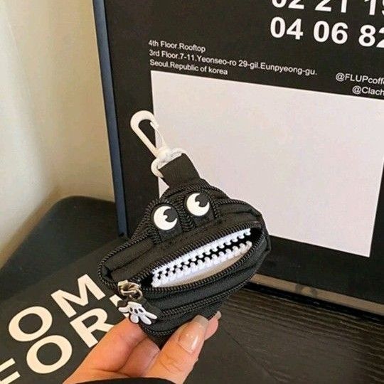 未使用 コインケース バッグ チャーム ファスナー 小物入れ 小銭入れ 財布 ポーチ キーホルダー ぬいぐるみ