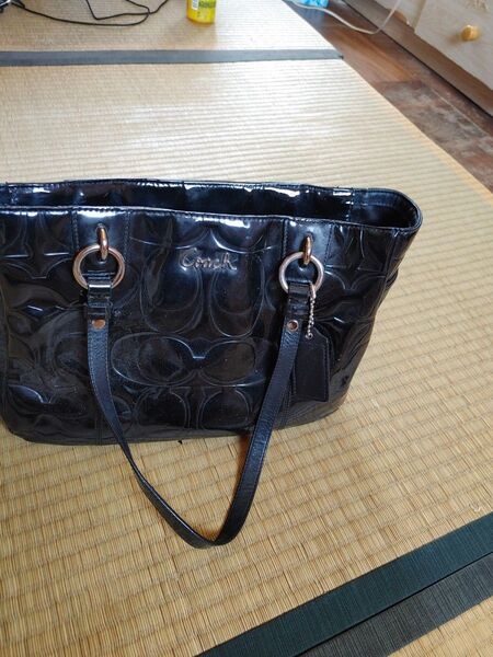 COACH エナメルバッグ ブラック