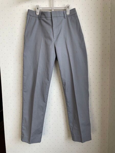 中古古品 UNIQLO ストレッチスラックス グレー S レディースパンツ