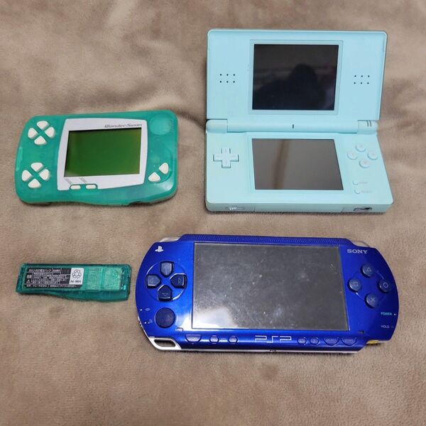 ジャンク ゲーム機3点 キーホルダー型ゲーム機器4点セット