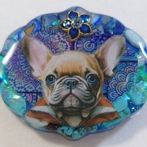 ブルドッグちゃんターコイズアクセサリー かわいいブローチ 犬アクセサリー レジン犬 犬レジン ブルドッグアクセサリー