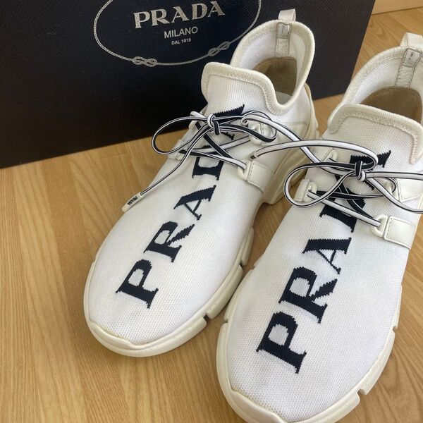 PRADA プラダ ニット ロゴ スニーカー ホワイト 37 24㎝ レディース
