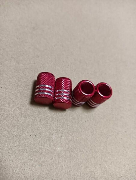 エアバルブキャップ レッド ストライプ