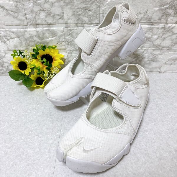 【極美品】NIKE ナイキ エアリフト サンダル ホワイト28㎝