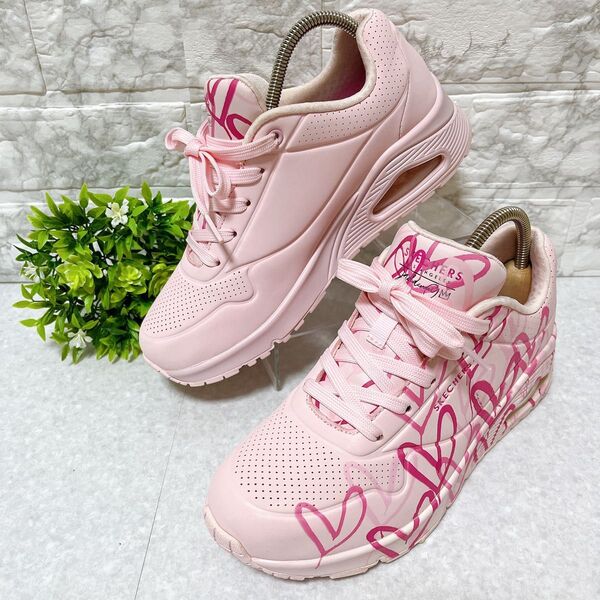 【レア・極美品】SKECHERS スケッチャーズ スニーカー ピンク ハート