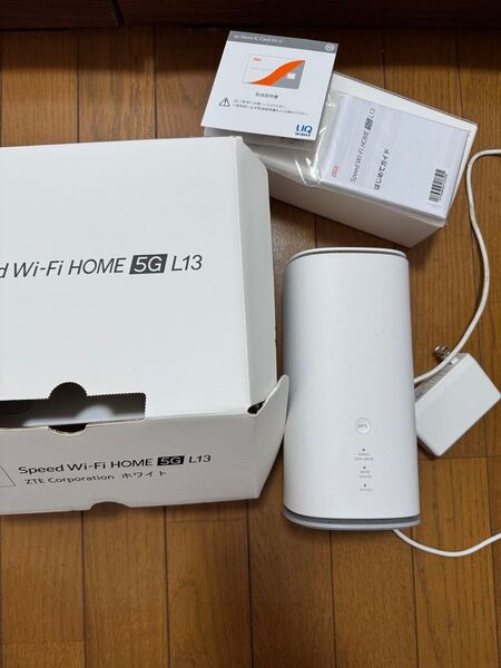 Speed Wi-Fi HOME 5G L13 ホームルーター ZTR02