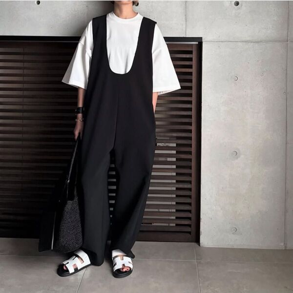 LOHEN U NECK ROMPERS 黒 新品 36 ローヘン Uネックロンパース オールインワン サロペット