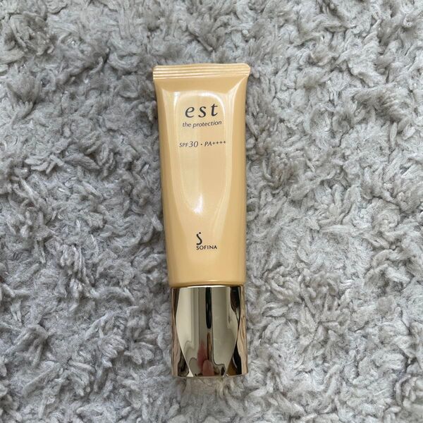 est ザ プロテクション SPF30・PA++++(日中用乳液)