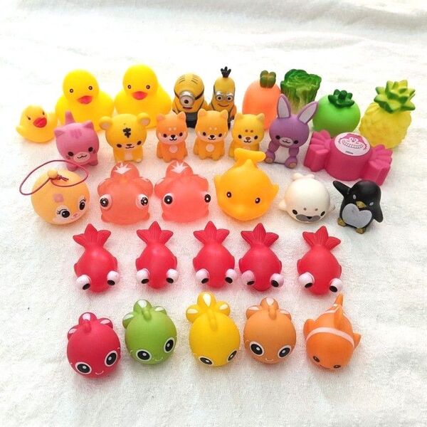 32個 ソフビ 人形すくい まとめ売り カラフル マスコット お家縁日 大量 祭り 子供会 景品 水遊び お風呂