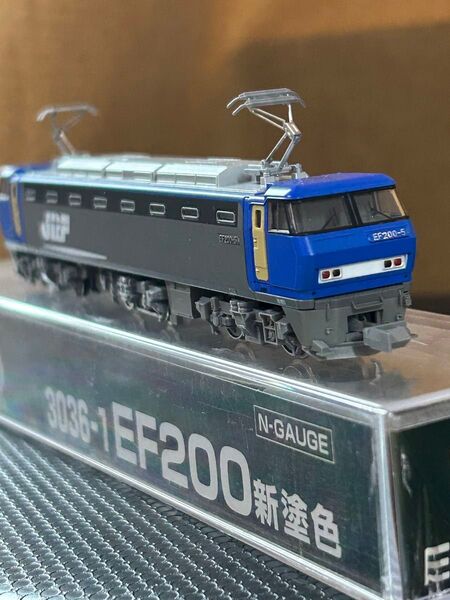 カトー KATO 3036-1 EF200 新塗色