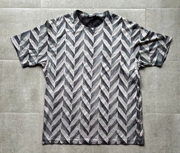 ISSEY MIYAKE イッセイミヤケ 総柄 Tシャツ デザイン◎