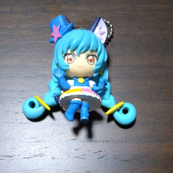 スター☆トゥインクルプリキュア マスコットキーホルダー キュアコスモ