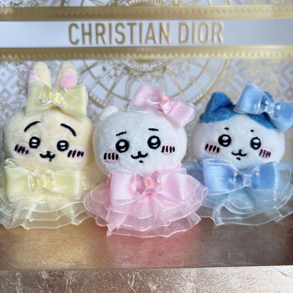 ちいかわ お座りぬいぐるみ ハンドメイド ぬい服 リボン ドレス アイドル 衣装 ハチワレ うさぎ モモンガ